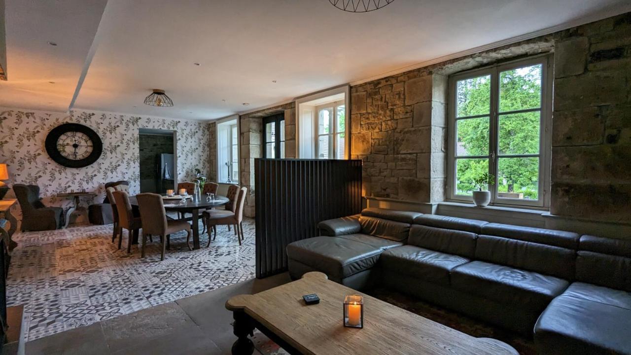 Manoir La Cerise Bed & Breakfast Fougerolles-Saint-Valbert ภายนอก รูปภาพ