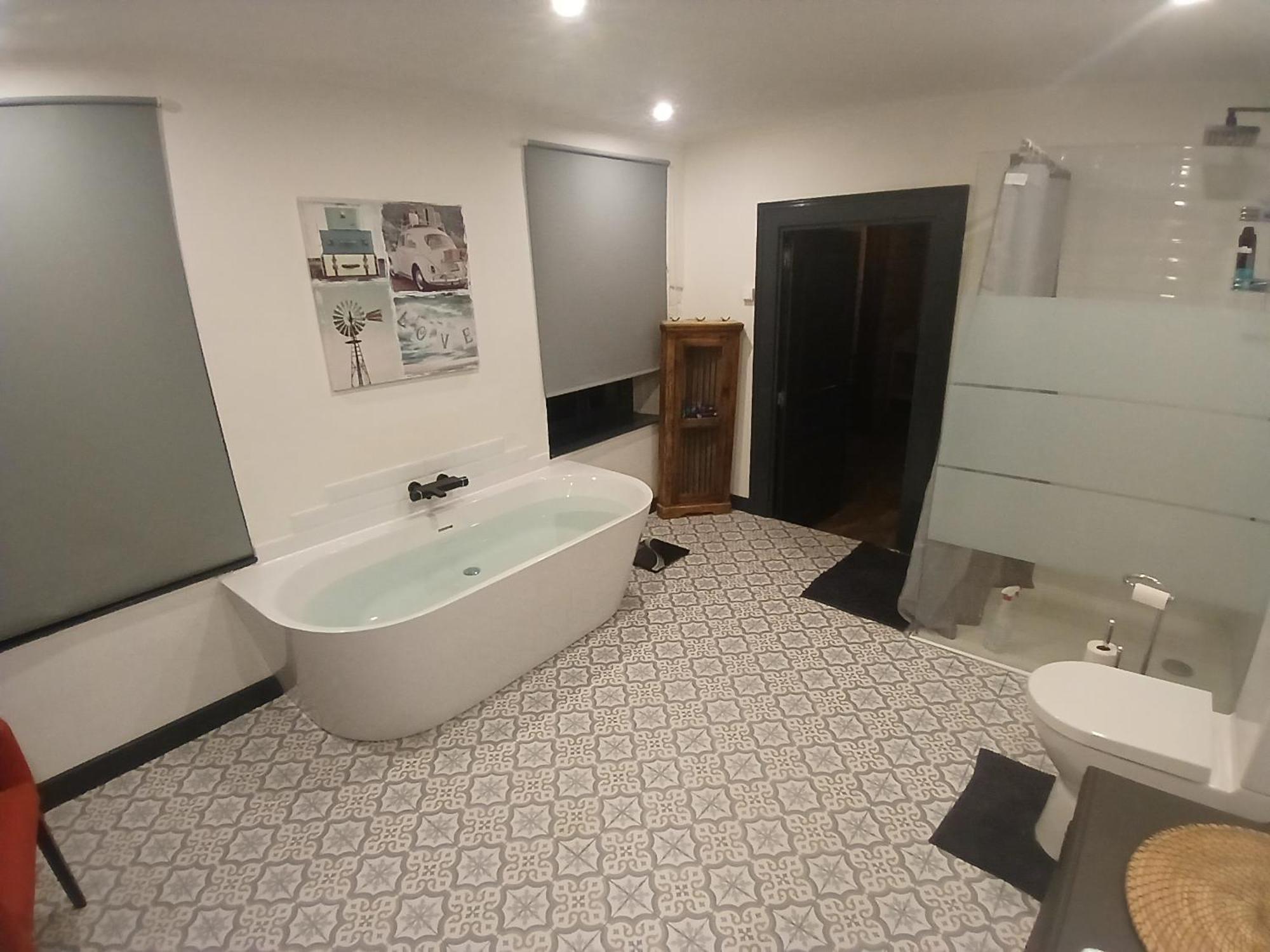 Manoir La Cerise Bed & Breakfast Fougerolles-Saint-Valbert ภายนอก รูปภาพ
