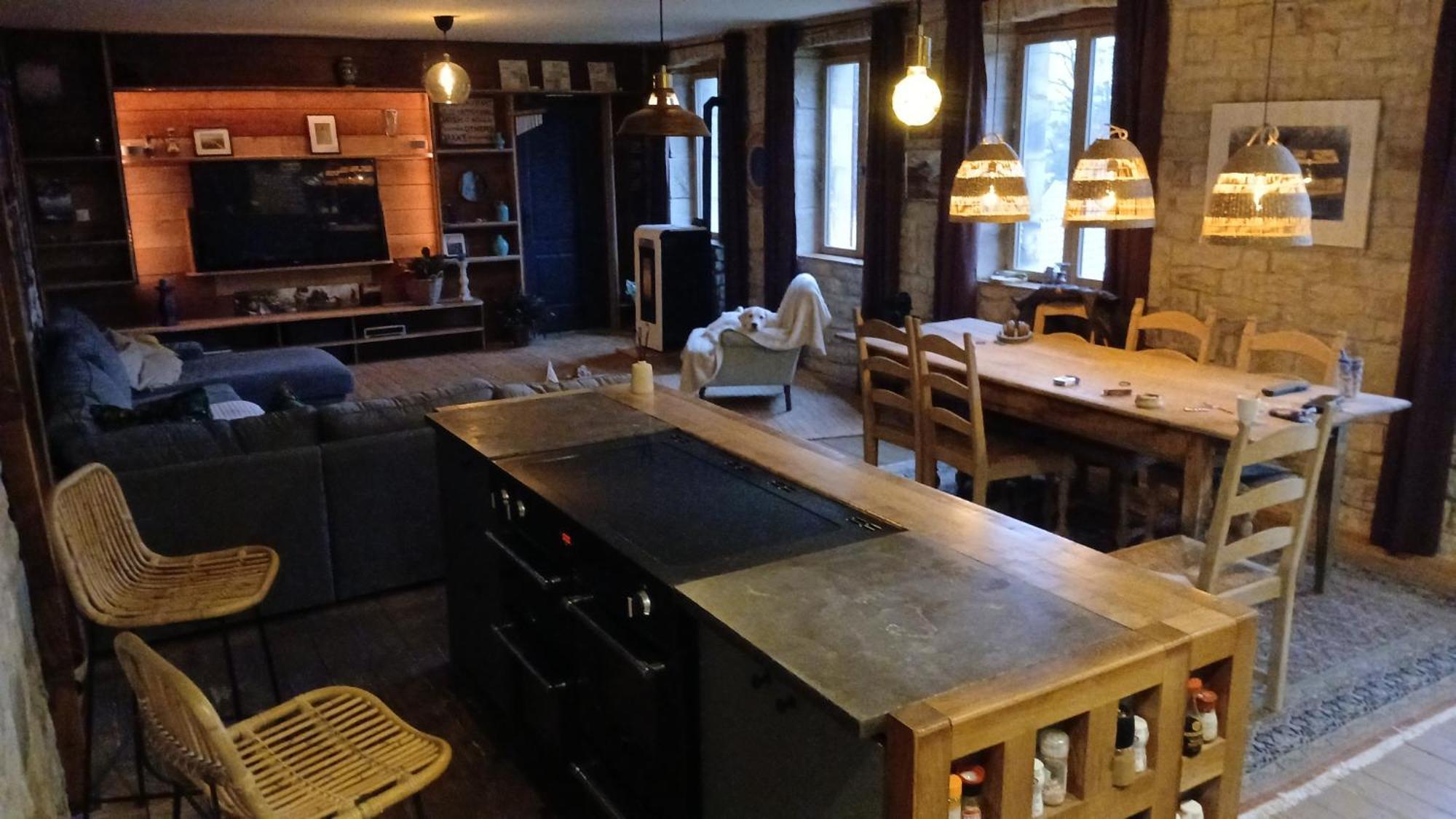 Manoir La Cerise Bed & Breakfast Fougerolles-Saint-Valbert ภายนอก รูปภาพ